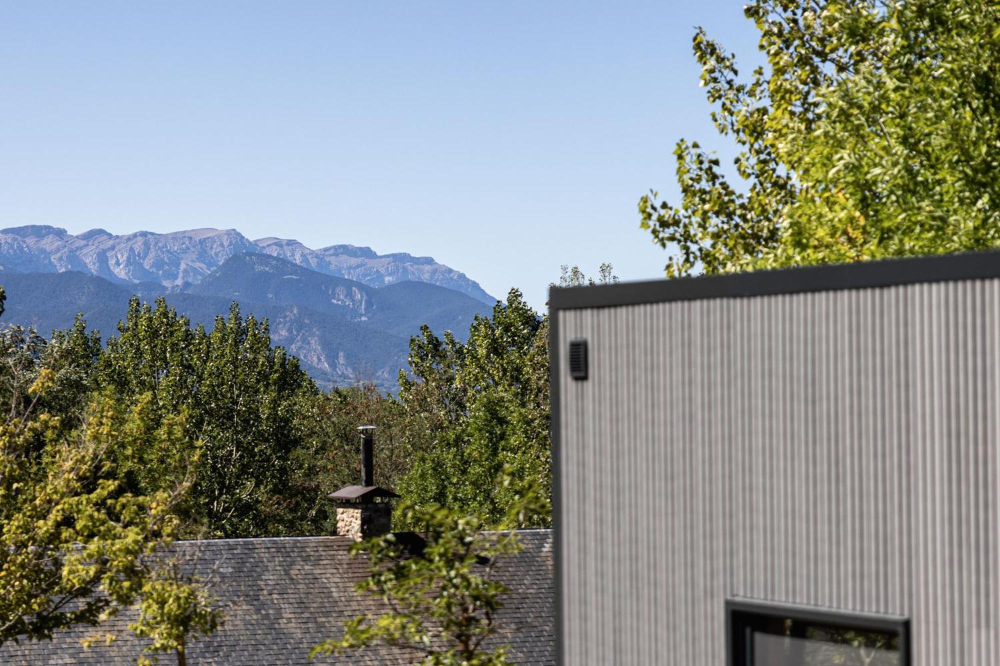 Basecamps Cerdanya Camping *